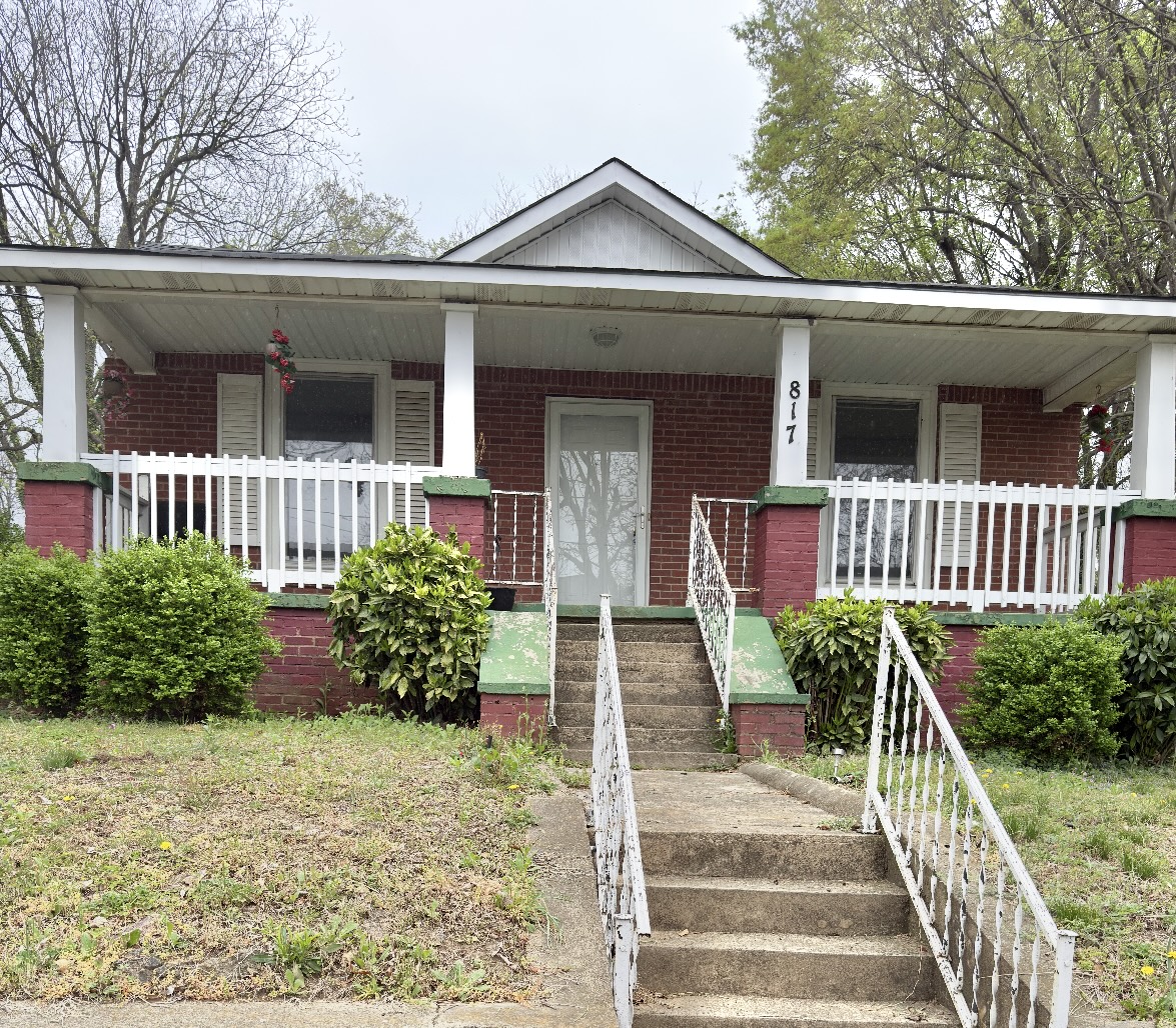 817 Hilltop Street