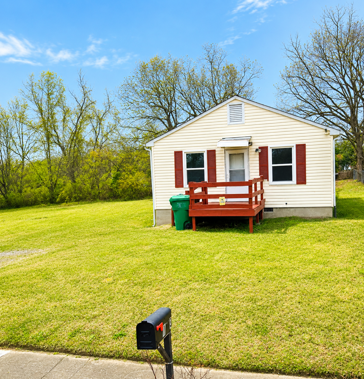 Property main image